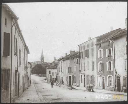 Rue (Mirecourt)